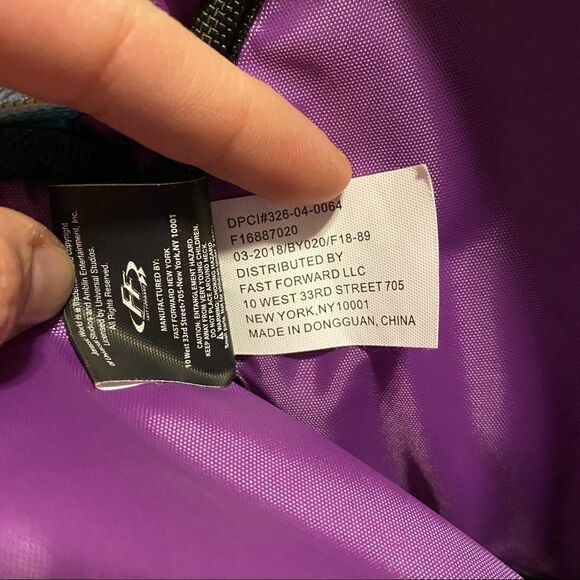 Jurassic World Clever Girl blue dinosaur around Circle, Crossbody bag purse - Picture 7 of 9